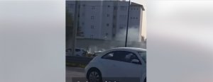 Accidente en Periférico: Un vehículo se incendia y causa caos vial.