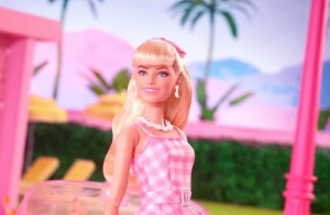 Barbie es la primera muñeca en aparecer entre las “100 mujeres más poderosas del mundo” de Forbes