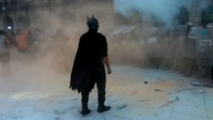 Ataque de Bloque Negro a Joyer&iacute;as en Marcha del 2 de Octubre: Denuncian Millonario Robo de Oro