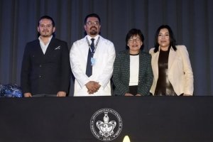BUAP reconoce la vocaci&oacute;n y el compromiso de m&eacute;dicos del Hospital Universitario