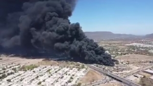 ¿Qué pasó en Culiacán, Sinaloa? Reportan fuerte incendio tras explosión de pipas; evacúan poblaciones aledañas