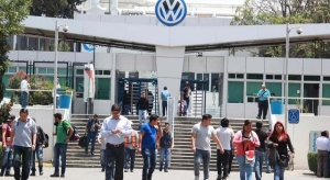 Gobierno de Puebla dará seguimiento al aumento salarial del 11% en Volkswagen