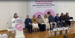 Salud y compromiso: Ceci Arellano entrega insumos al hospital de ni&ntilde;ez poblana