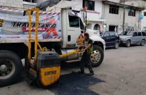 Campa&ntilde;a Capitalina Bacheando Puebla: avanza trabajos en 25 vialidades