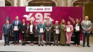 Entrega Pepe Chedraui premios al m&eacute;rito ciudadano en artes, cultura y patrimonio cultural