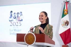 Sheinbaum responde a Vicente Fox tras acusarla de usar teleprónter en las Mañaneras