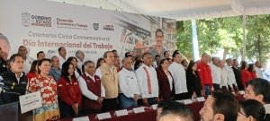 Autoridades estatales y l&iacute;deres sindicales conmemoran el D&iacute;a del Trabajo