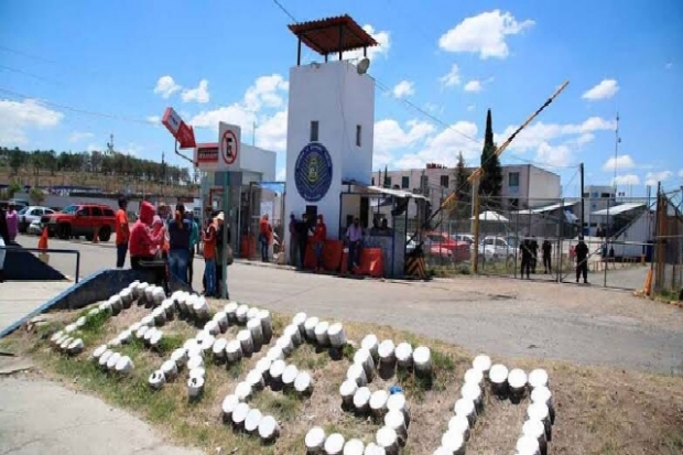 Denuncian corrupción en los Ceresos de Puebla
