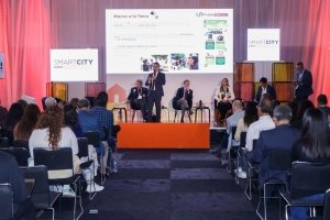Gobierno de Pepe Chedraui impulsa a la ciudad como ecosistema para restaurar la biodiversidad urbana, expone en Smart City