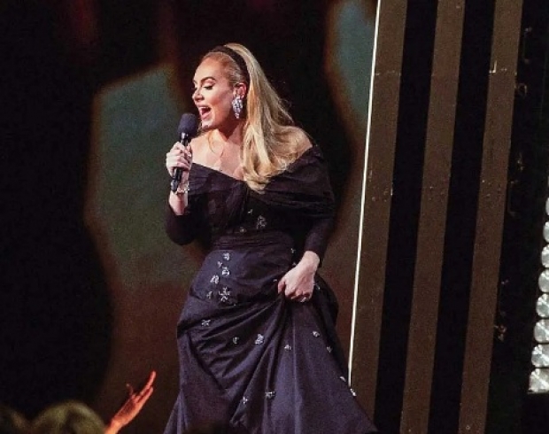 'Lamentablemente, tengo que tomar un descanso': Adele cancela conciertos por enfermedad