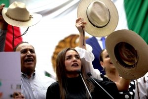 &#039;Despertaron al tigre&#039;, asegura Grecia Quiroz tras asumir alcaldía de Uruapan