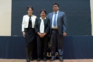 Subgobernadora de Banxico analiza pol&iacute;tica monetaria ante estudiantes de la BUAP