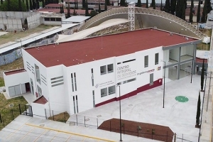 Céspedes inaugura el CIS de San Martín Texmelucan