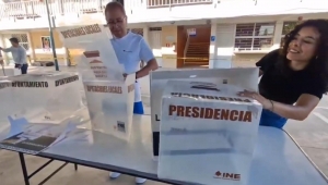 Inicia elección para elegir presidente de México y gobernador
