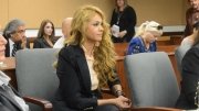 Hijo de Paulina Rubio revela que su mam&aacute; fuma marihuana