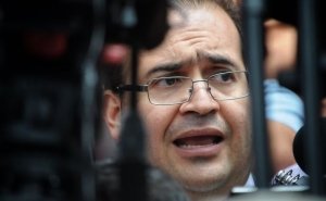 Javier Duarte se queda en prisi&oacute;n; le niegan libertad anticipada al exgobernador de Veracruz