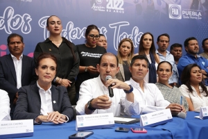 PAN aprovecha caos y división de Morena en Puebla para el 202