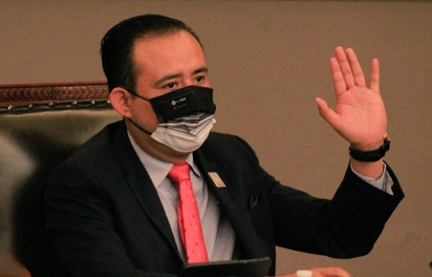 Acatlán de Osorio sin alcalde, pero prevalece la gobernabilidad: diputado Eduardo Castillo