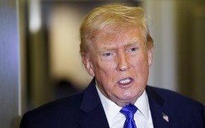 Trump dice que Rubio negocia 'acuerdo' con Cuba; no ve 'necesaria' intervenci&oacute;n militar