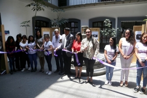 Se inaugura exposición &#039;Voces de la Violencia Vicaria&#039; en Puebla capital
