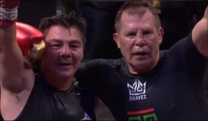 Julio C&eacute;sar Ch&aacute;vez y Jorge Arce reviven la nostalgia del boxeo con espectacular combate de exhibici&oacute;n