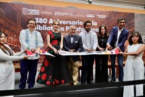 Biblioteca Palafoxiana celebra 380 a&ntilde;os de ser memoria viva de Puebla
