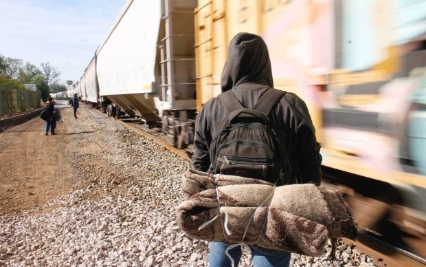 EU: Primer migrante se auto-deporta con programa que da mil dólares