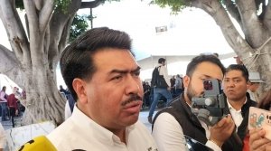 Tres funcionarios del Gobierno estatal renunciar&aacute;n por una candidatura: Javier Aquino