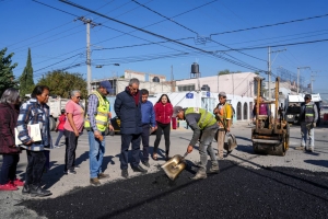 Supervisa Pepe Chedraui labores de bacheo en &Aacute;lamos Vista Hermosa