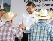 El Gobierno Estatal acerca obra comunitaria y apoyos al campo para transformar comunidades poblanas.