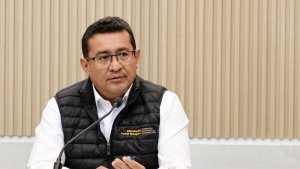 Confirman salida de tres funcionarios del Congreso de Puebla