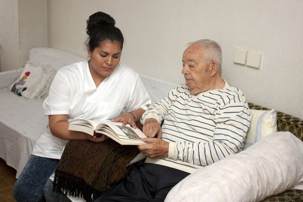 La BUAP desarrolla modelo de cuidado de adultos mayores en el hogar