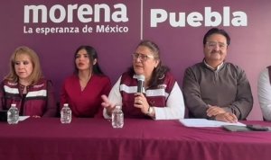 Hija del soci&oacute;pata Miguel Barbosa s&iacute; fue a derrochar dinero a partido de f&uacute;tbol
