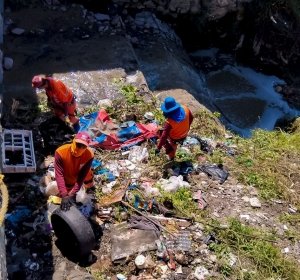 Gobierno de la Ciudad refuerza acciones de limpieza para prevenir inundaciones