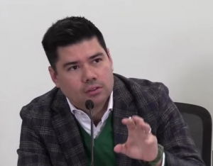 PVEM busca establecer seguros obligatorios y tarifas justas en estacionamientos