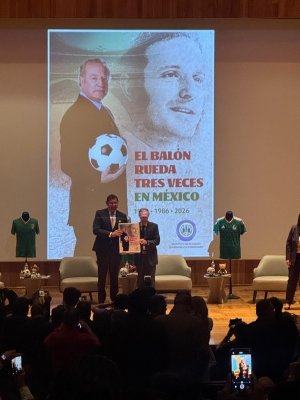 Puebla reconoce el legado de Jos&eacute; Ram&oacute;n Fern&aacute;ndez