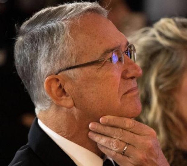 Salinas Pliego mandó espiar a abogado; lo regaña un juez de Londres: Bloomberg