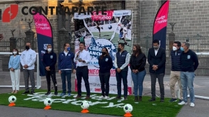 Presenta Eduardo Rivera el torneo “De la Calle a la Cancha” que se realizará en el Zócalo