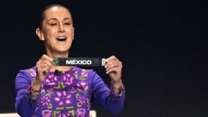 ¡Viva México!, dice Sheinbaum ante Trump y Carney en el sorteo del Mundial 2026