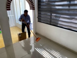 Ayuntamiento de Cuapiaxtla de Madero reanuda labores en su presidencia municipal, tras bloqueo de ciudadanos.