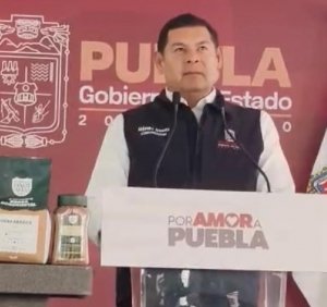 Armenta pedir&aacute; informes a su gabinete tras giras en municipios