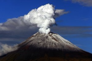 Analizan investigadores del CICA repercusiones