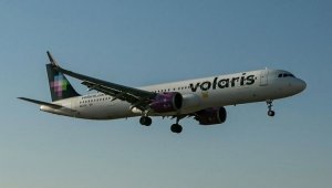 Muere pasajera en vuelo y avi&oacute;n aterriza de emergencia en aeropuerto de Monterrey