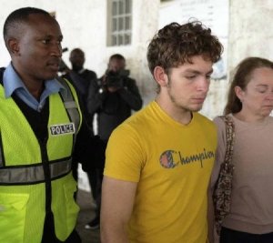 Adolescentes acusados de tr&aacute;fico de hormigas ser&aacute;n sentenciados en dos semanas