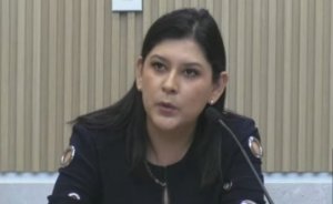 Buscan castigar el uso de r&eacute;plicas y armas de juguete