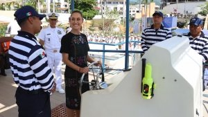 Sheinbaum inaugura ‘Marinabus’, transporte turístico en Acapulco