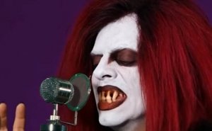 Maril&iacute;n Mens&oacute;n le roba el show a Marilyn Manson