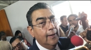 Sergio Salomón urge a Morena definir candidato a la alcaldía de Puebla