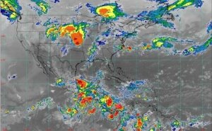 Se forma la tormenta tropical Erick; lluvias de fuertes a intensas afectarán el sur de México hoy, 17 de junio