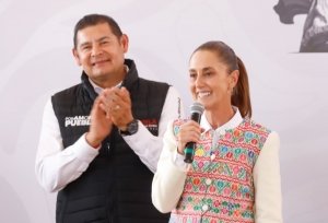 Presidenta Sheinbaum reconoce iniciativa de transici&oacute;n energ&eacute;tica de Puebla en producci&oacute;n de paneles solares